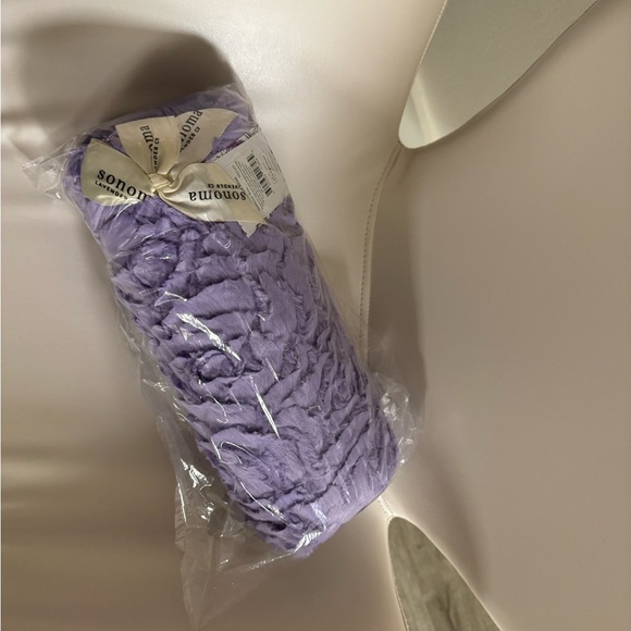 Sonoma Lavender Spa Bolster Roll in Bellflower Rose Purple Heatable NEW - Picture 4 of 16